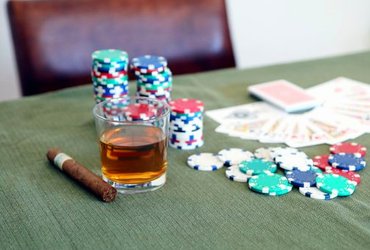 game di động QH88 Poker